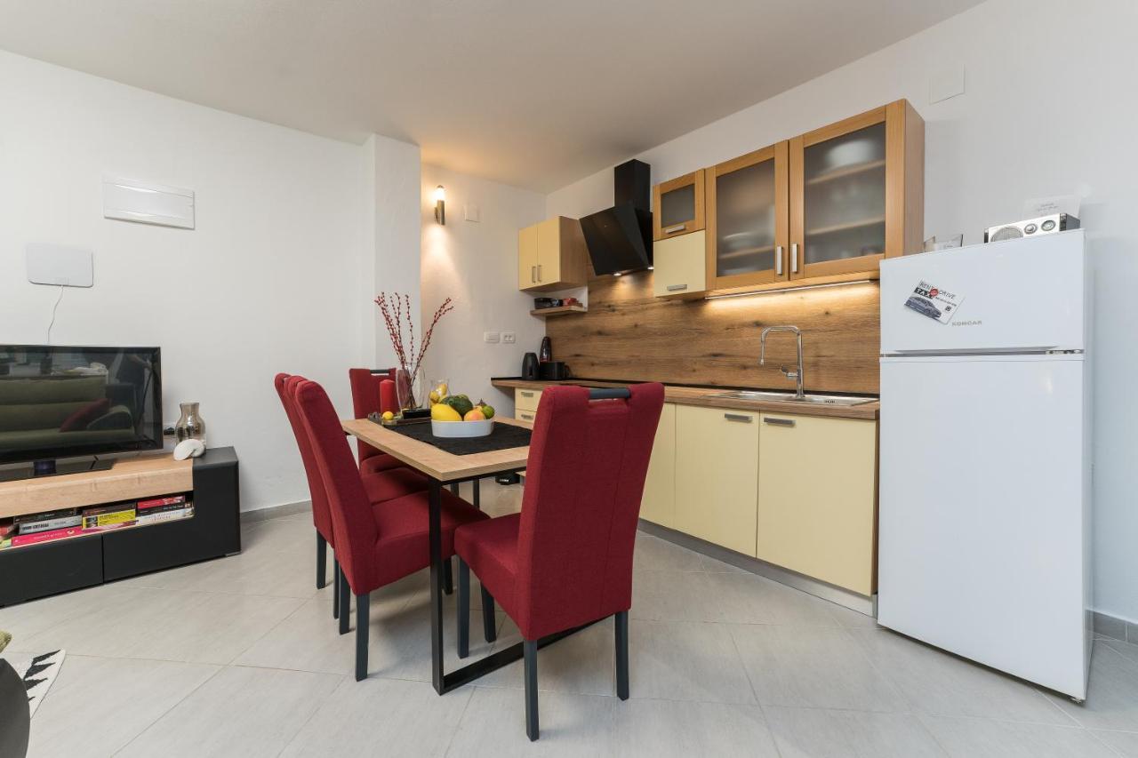 Studio Apartman Mirakul Zadar Exterior photo